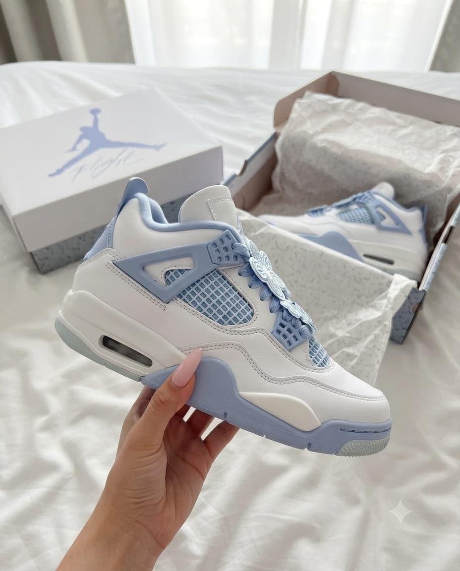 Jordan 4 Retro Blanco/Celeste